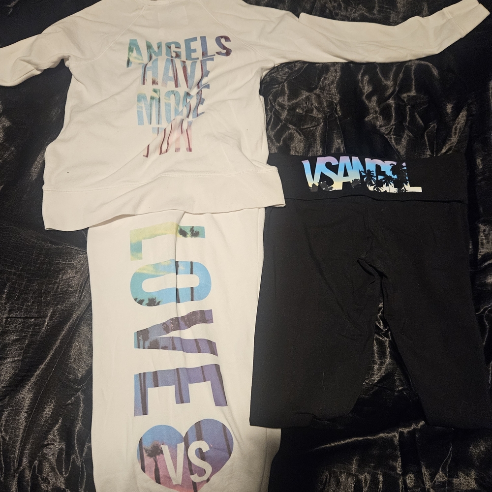 Victoria's Secret Vintage Supermodel Essentials 3pc Set